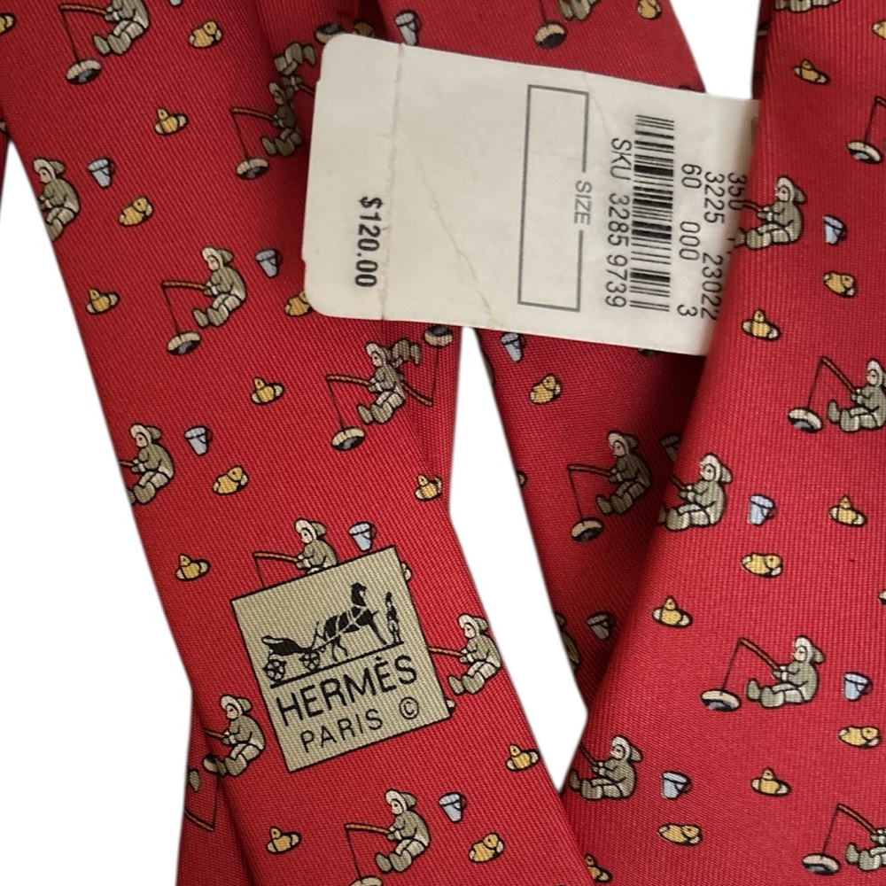 HERMES red patterned silk tie